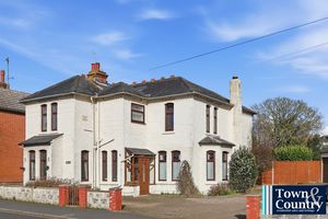 LADYSMITH AVENUE- click for photo gallery